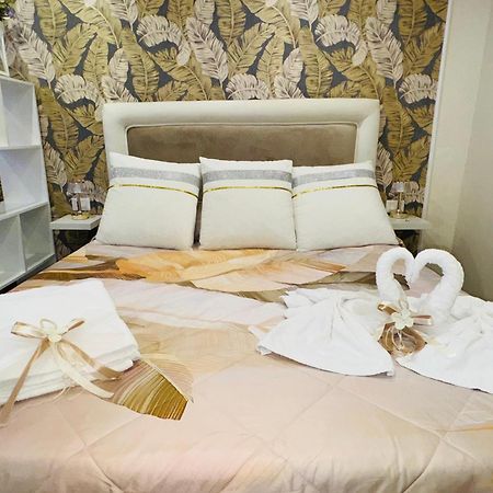 La Dimora Dei Sogni Sedil Capuano Home Suite Неаполь Экстерьер фото
