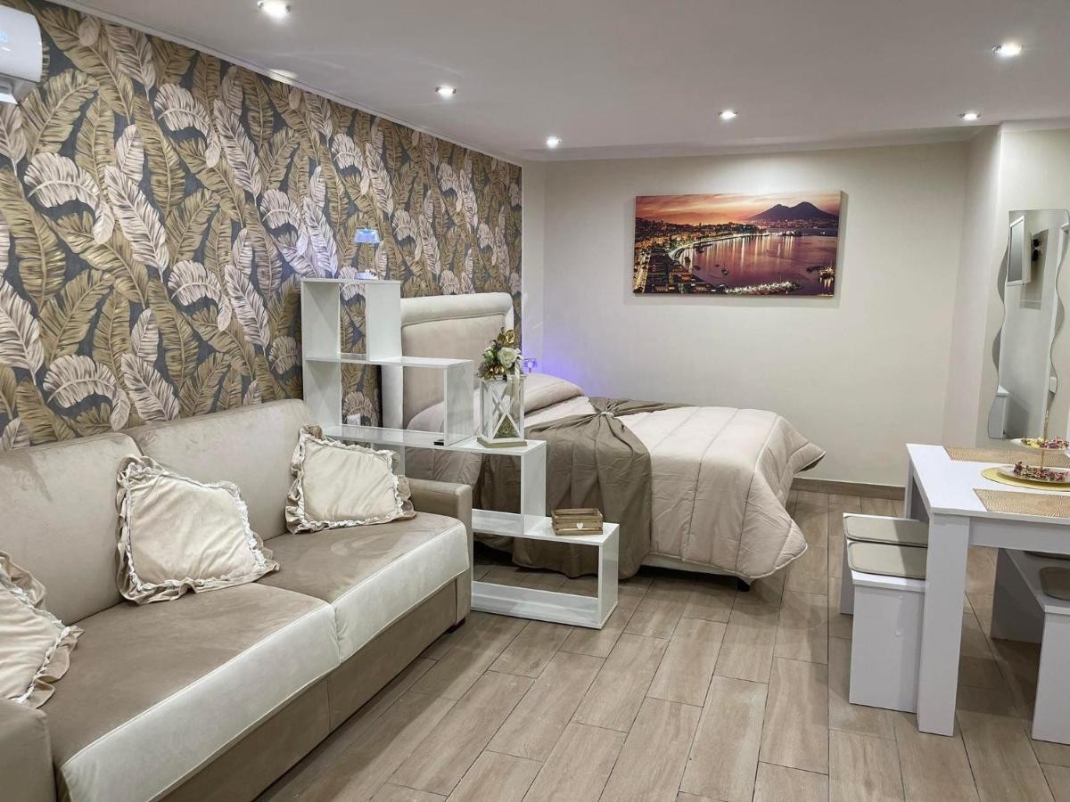 La Dimora Dei Sogni Sedil Capuano Home Suite Неаполь Экстерьер фото