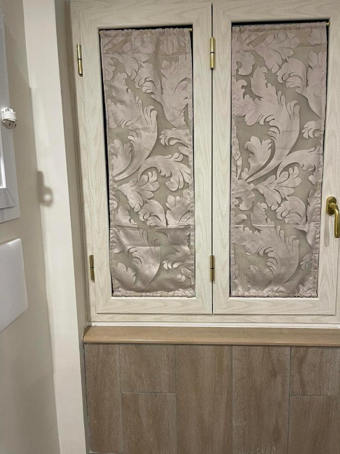 La Dimora Dei Sogni Sedil Capuano Home Suite Неаполь Экстерьер фото